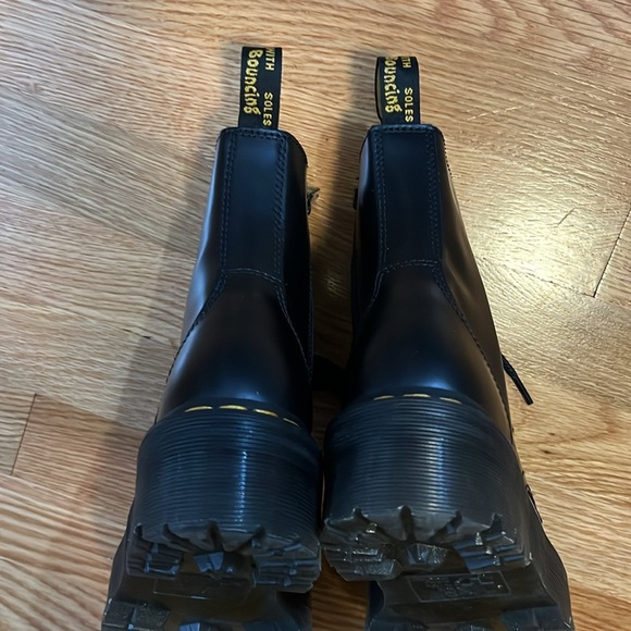 Dr Martens Jadon Smooth Leather Platform Boots Size 7 NEW - Picture 12 of 14
